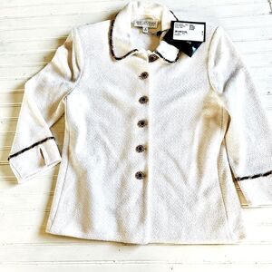 St. John Collection White with Navy and Gold Trim NWTS